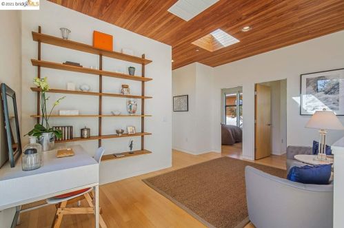 1441 Fairview St, Berkeley CA 94703-2442 exterior