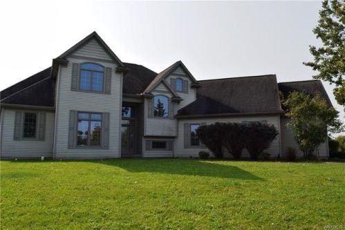 6523 Applewood Ln, Pendleton NY  14094-1181 exterior