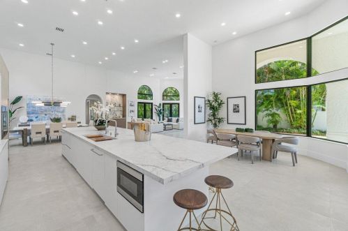 16510 Senterra Dr, Delray Beach FL  33484-6985 exterior