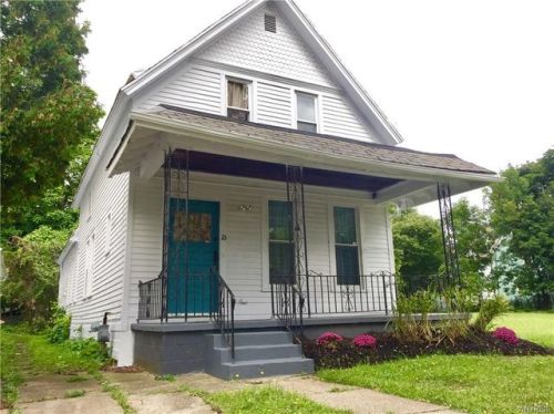 23 Celtic Pl, Buffalo, NY 14208-1921