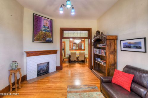 520 4th Ave, Tucson AZ  85705-8450 exterior
