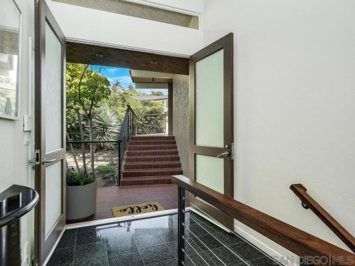 6409 Norman Ln, San Diego, CA 92120-3945