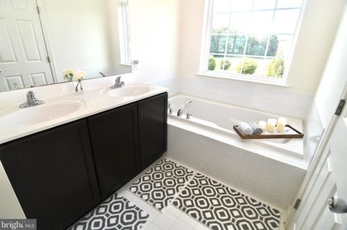 928 Shepard Ave, Bear DE  19701-6836 exterior