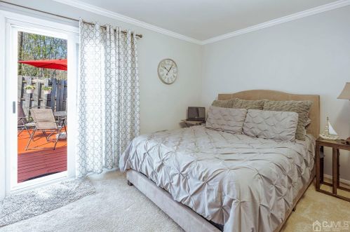 31 Portsmouth Dr, Old Bridge NJ  08857-3116 exterior