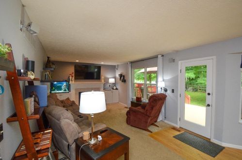 1275 Mcguffey Ln, Stonelick OH  45103-1148 exterior