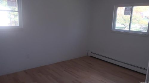 19 Decker Dr, Washingtonville NY  10992-1320 exterior