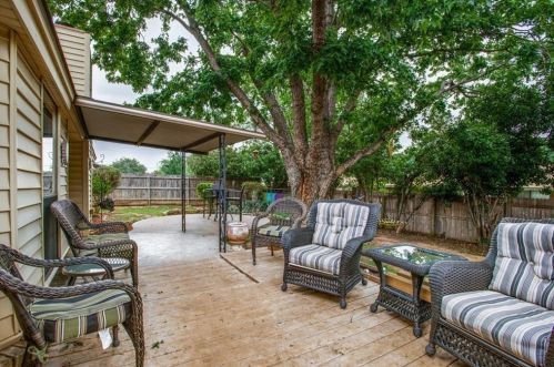 508 Tarragon Ln, Euless, TX 76039-8066