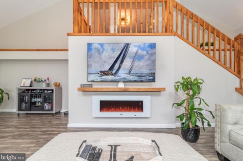 11 Orchard Ave, Blenheim NJ  08012-5361 exterior