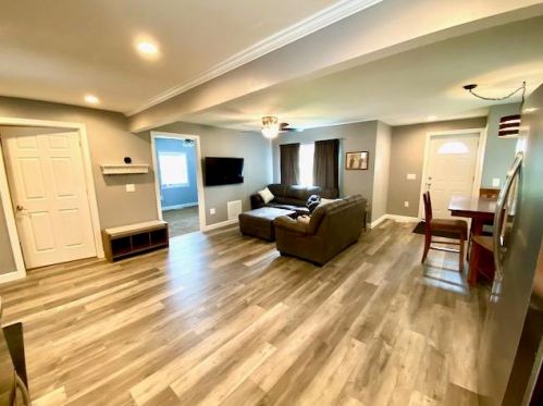 1901 Wall St, Waukesha WI  53188-2829 exterior