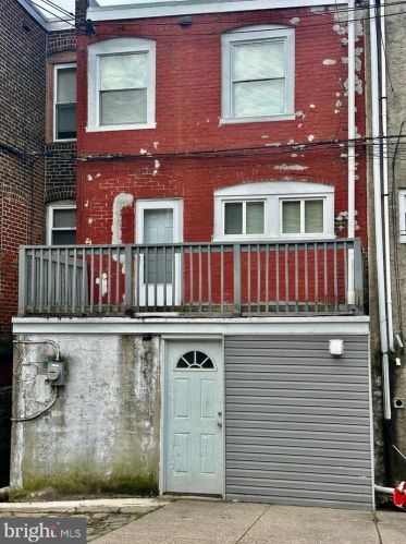 2523 69th St, Philadelphia PA  19142-2110 exterior