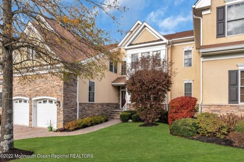 11 Mineral Springs Ln, Tinton Falls, NJ 07724-4708