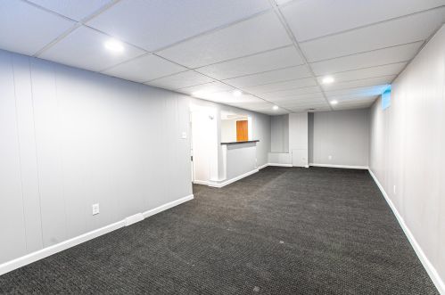 4302 5 Ave, Kenosha WI 53140-2915 exterior