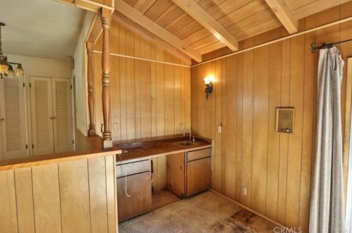 801 Bluff Rd, Montebello CA  90640-5921 exterior