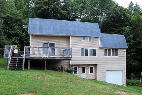 94 Stellar Rd, Barre, VT 05679-9647