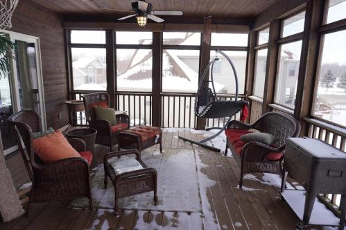 11 Whispering Springs Ct, Fond Du Lac WI  54937-6912 exterior