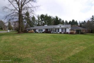 4900 Crofton Rd, Louisville, KY 40207-1122