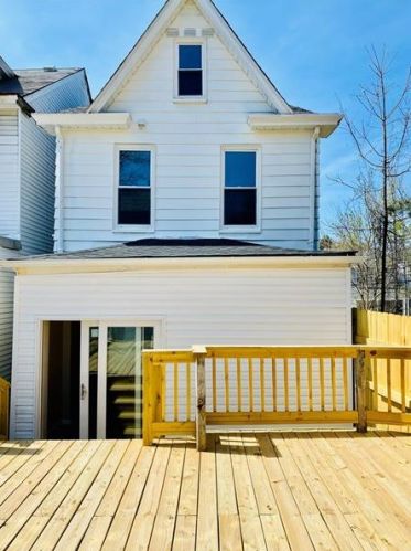 5534 Camelia St, Pittsburgh PA  15201-2213 exterior