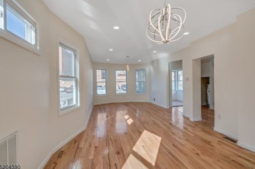 116 Watson Ave, East Orange NJ  07018-3306 exterior