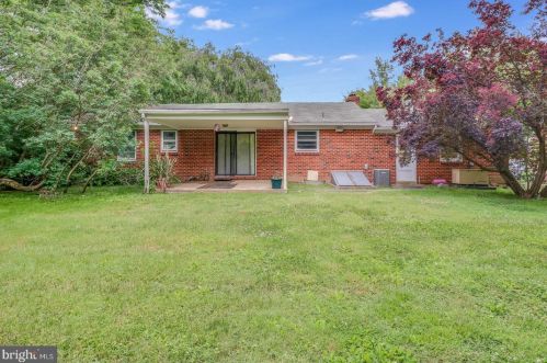 1408 Wilmington Rd, New Castle DE  19720-3615 exterior