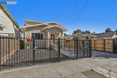 1802 88th Ave, Oakland CA  94621-1008 exterior