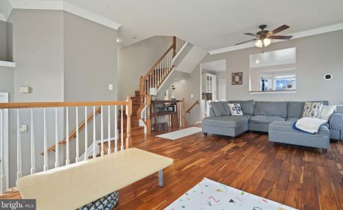 7360 Old Pohick Way, Lorton VA  22079-1564 exterior