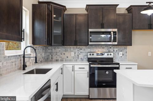 7535 Lawyers Rd, Spotsylvania, VA 22551-6513