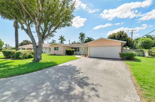 2276 Park Pl, Boca Raton, FL 33486-3120