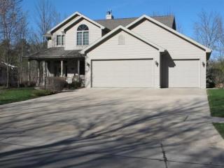 2108 Stafford Ln, Kaukauna, WI 54130-2970