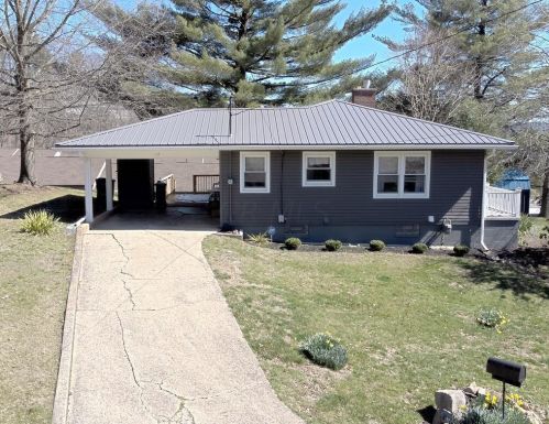 12 Pine Grove Dr, Nelsonville, OH 45764-9456