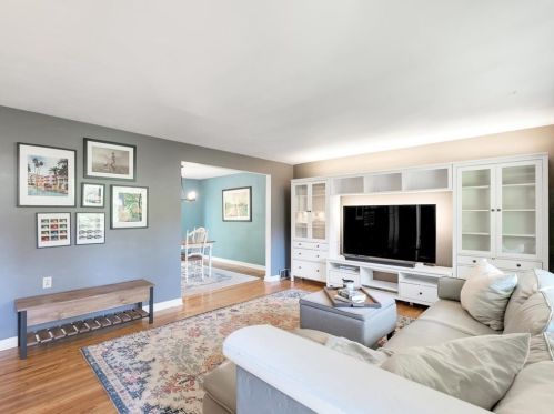 2337 Haven Ct, Sewickley, PA 15143-8565
