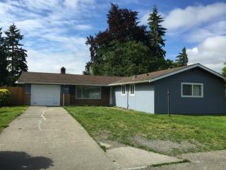 8237 126th Pl, Seattle, WA 98056-9132