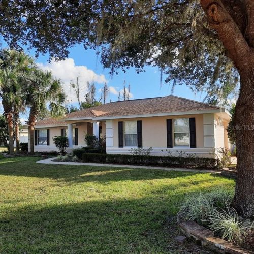 4220 106th St, Belleview, FL 34420-6831