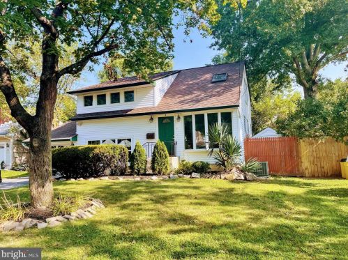 20 Irwin Pl, Trenton, NJ 08648-3902