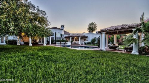 7505 70th St, Scottsdale, AZ 85253-3105