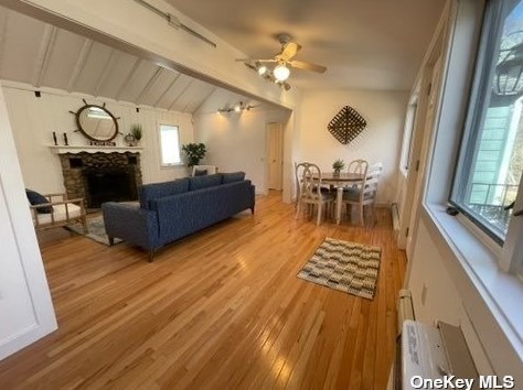 1150 Vanston Rd, Nassau Point, NY 11935-2698