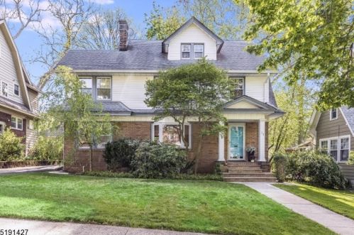 11 Elm Ct, South Orange, NJ 07079-2318