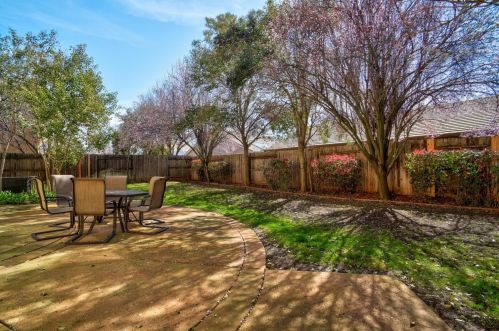 12338 Canyonlands Dr, Rancho Cordova CA  95742-7709 exterior