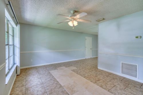 194 Elm Dr, Orange City FL  32763-7401 exterior