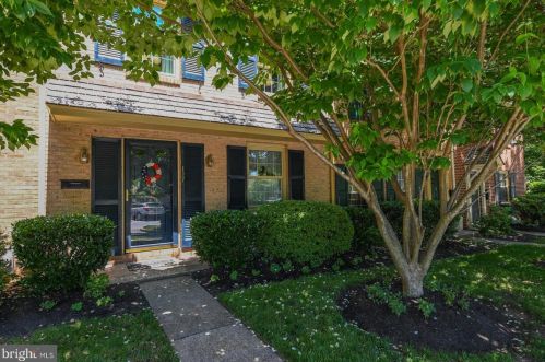 127 Roboda Blvd, Limerick, PA 19468-2971