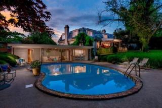448 Adair Rd, Lexington, KY 40502-2425