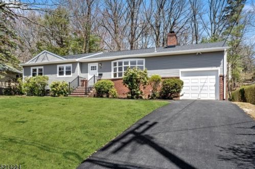 23 Linwood Ave, Dover, NJ 07801-4465
