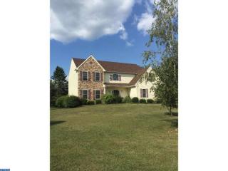 63 Octorara Rd, Parkesburg, PA 19365-9175