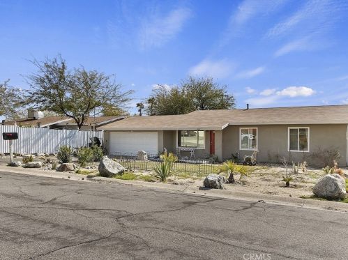 65911 6th St, Desert Hot Springs CA  92240-3010 exterior