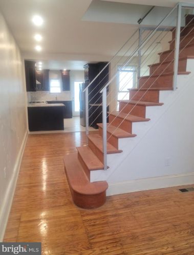 2443 Cedar St, Philadelphia PA  19125-3017 exterior
