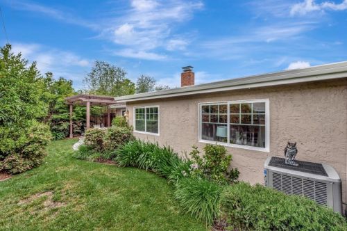 2450 Raleigh Dr, San Jose CA 95124-1759 exterior