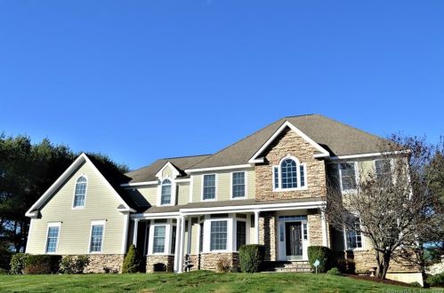 1591 Diamond Lake Rd, Glastonbury CT  06033-4051 exterior