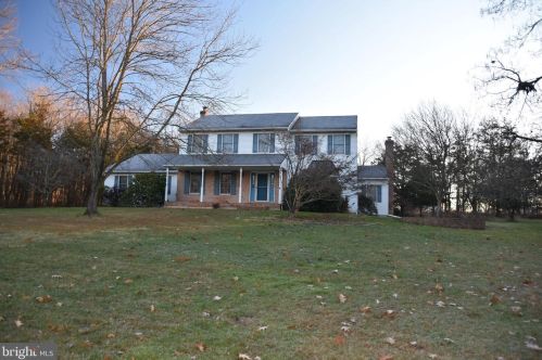 392 Fallowfield Ln, Harleysville, PA 19438-1272