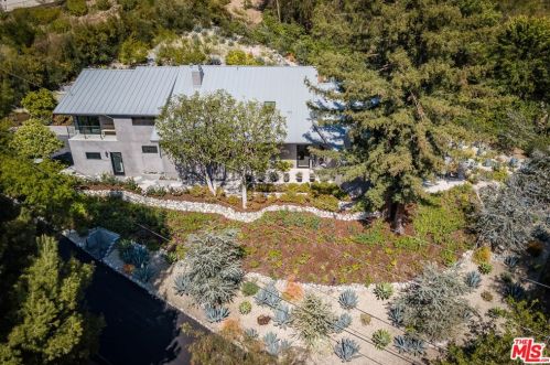 28327 Foothill Dr, Calabasas, CA 91301-2239
