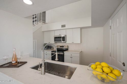 3951 Butler St, Chandler AZ  85226-3866 exterior