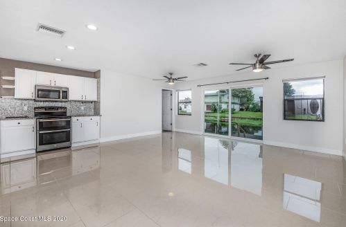 826 Mallard Rd, Cocoa, FL 32926-2318